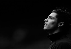 爱游戏app-《FIFA》官方举行年度最佳球员投票，粉丝投票热度不减，fifa年度最佳球员候选投票